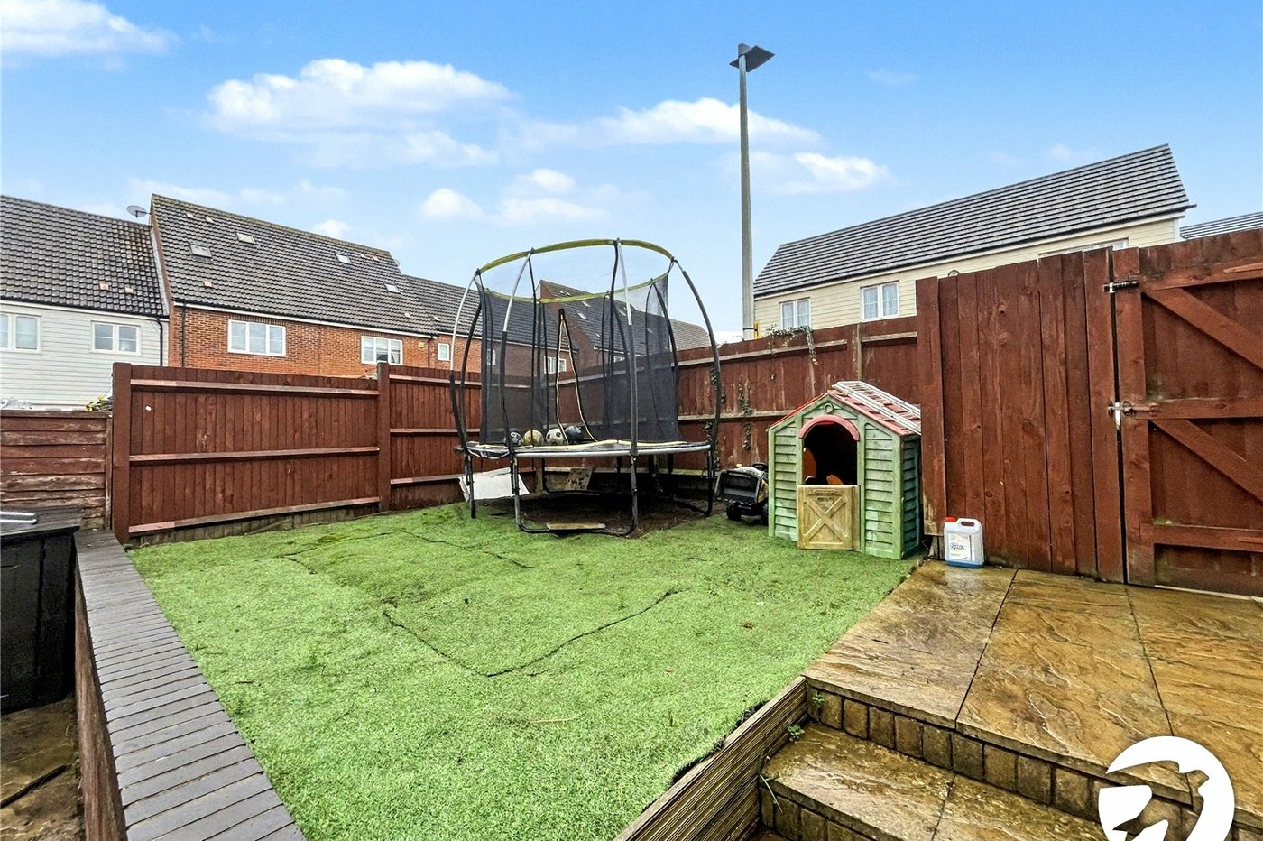 2 bedroom house for sale in Hoo | Robinson Michael & Jackson