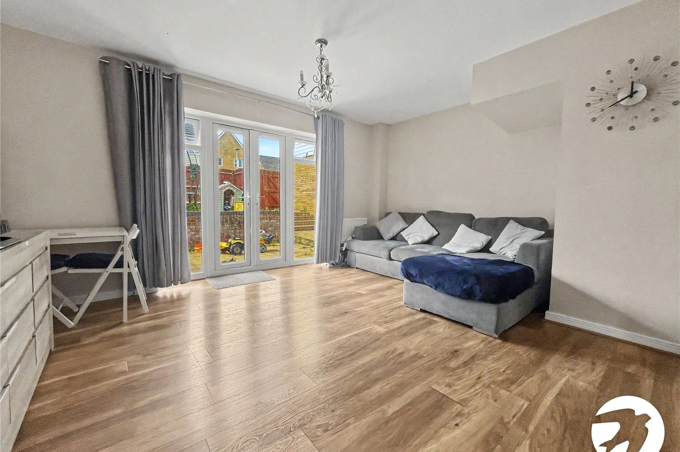 2 bedroom house for sale in Hoo | Robinson Michael & Jackson