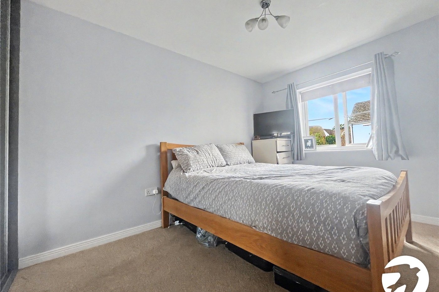 2 bedroom house for sale in Hoo | Robinson Michael & Jackson
