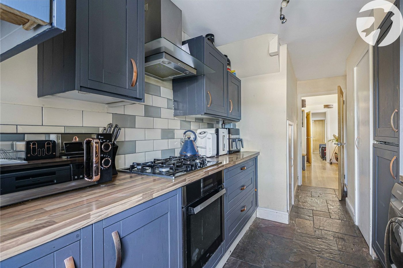 3 bedroom house for sale in Cuxton | Robinson Michael & Jackson