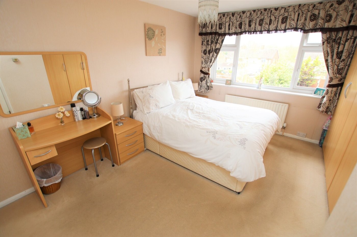 3 bedroom house for sale in Sidcup | Robinson Jackson