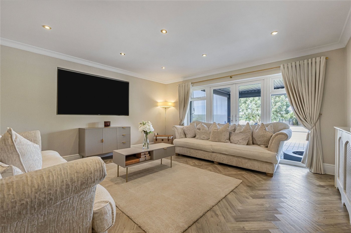 5 bedroom bungalow for sale in West Kingsdown | Robinson Jackson