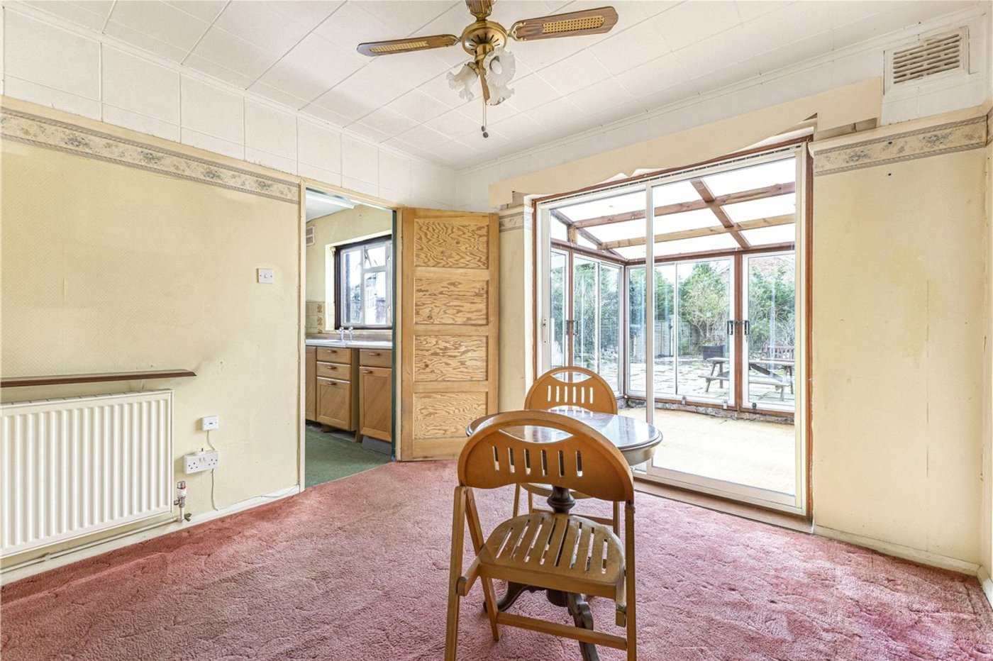 3 bedroom house for sale in Cheslfield | Robinson Jackson