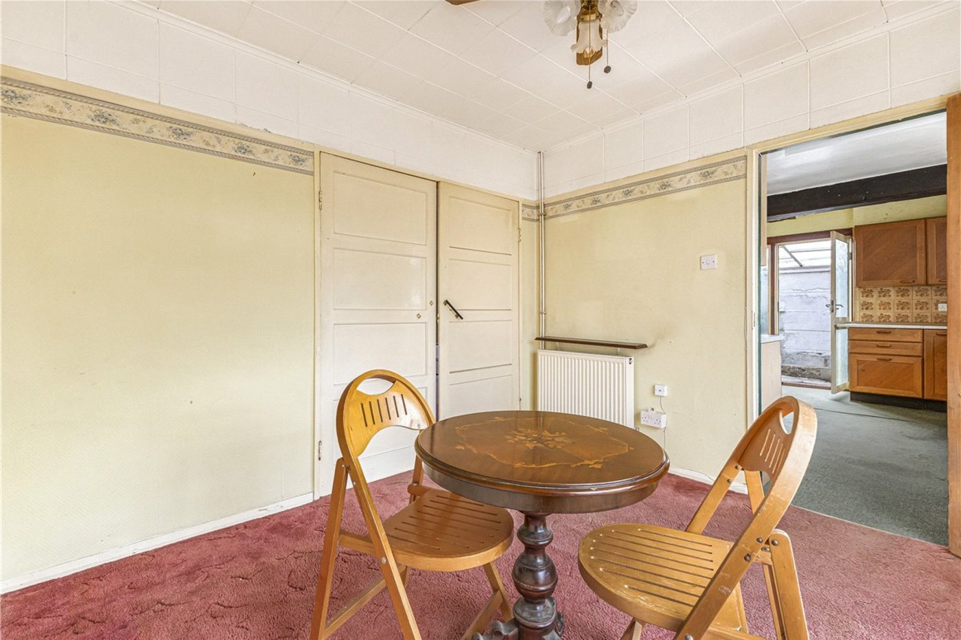 3 bedroom house for sale in Cheslfield | Robinson Jackson