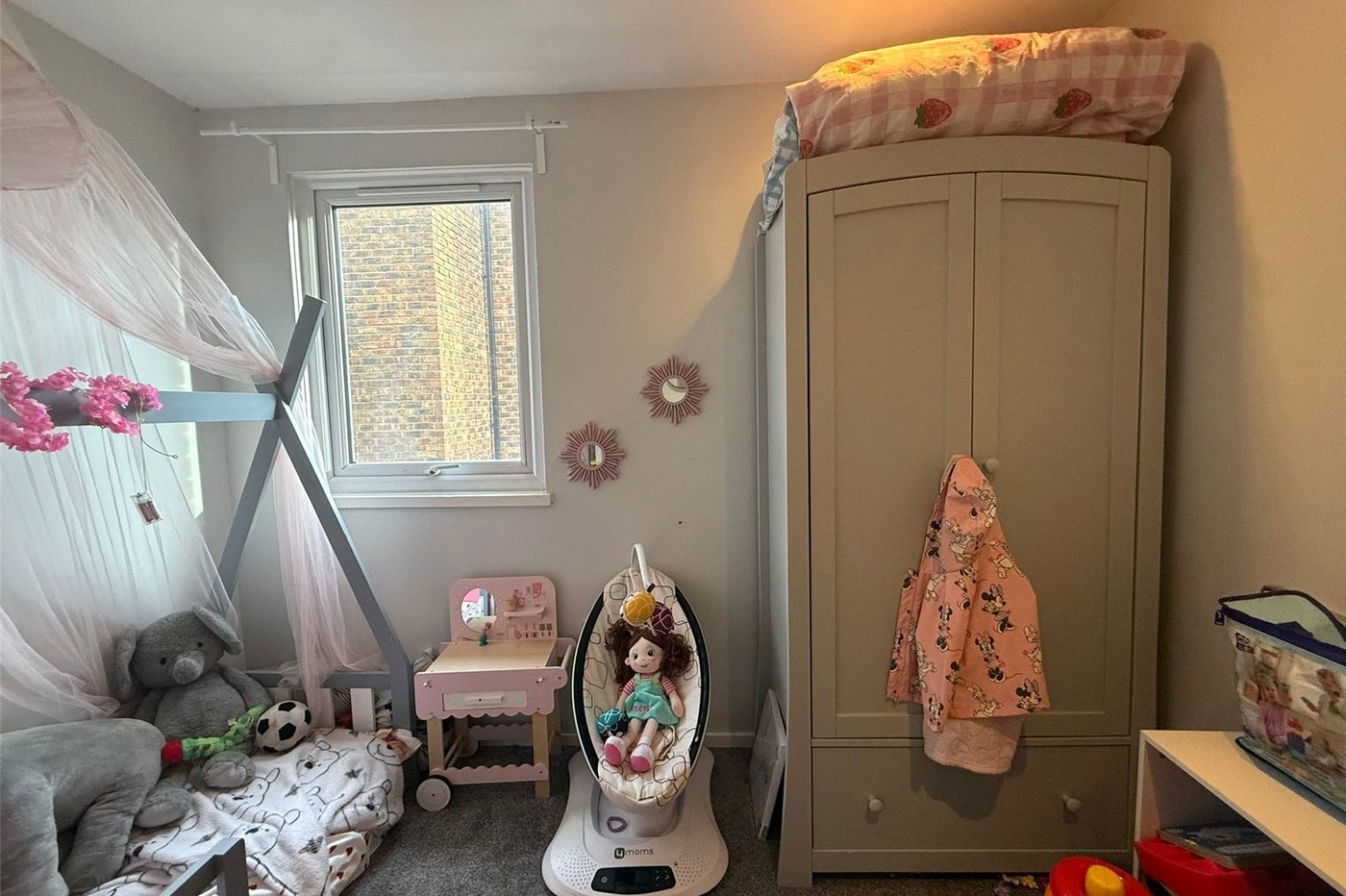 3 bedroom house for sale in Gravesend | Robinson Michael & Jackson