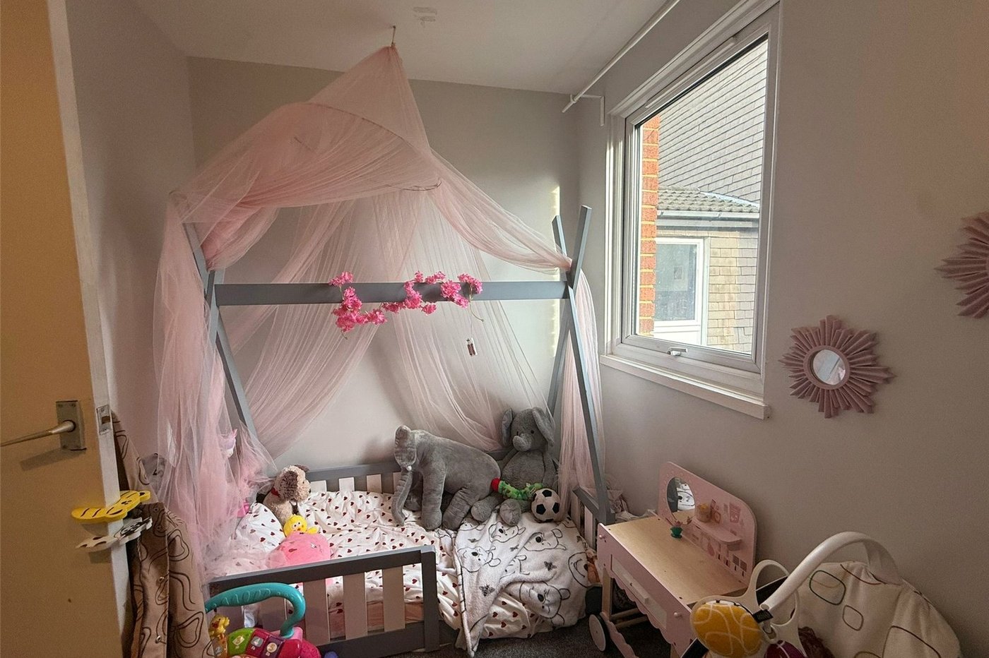 3 bedroom house for sale in Gravesend | Robinson Michael & Jackson