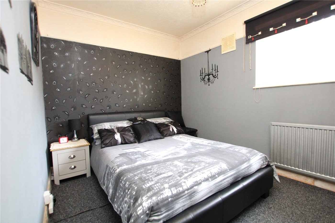 3 bedroom house for sale in Mottingham | Robinson Jackson