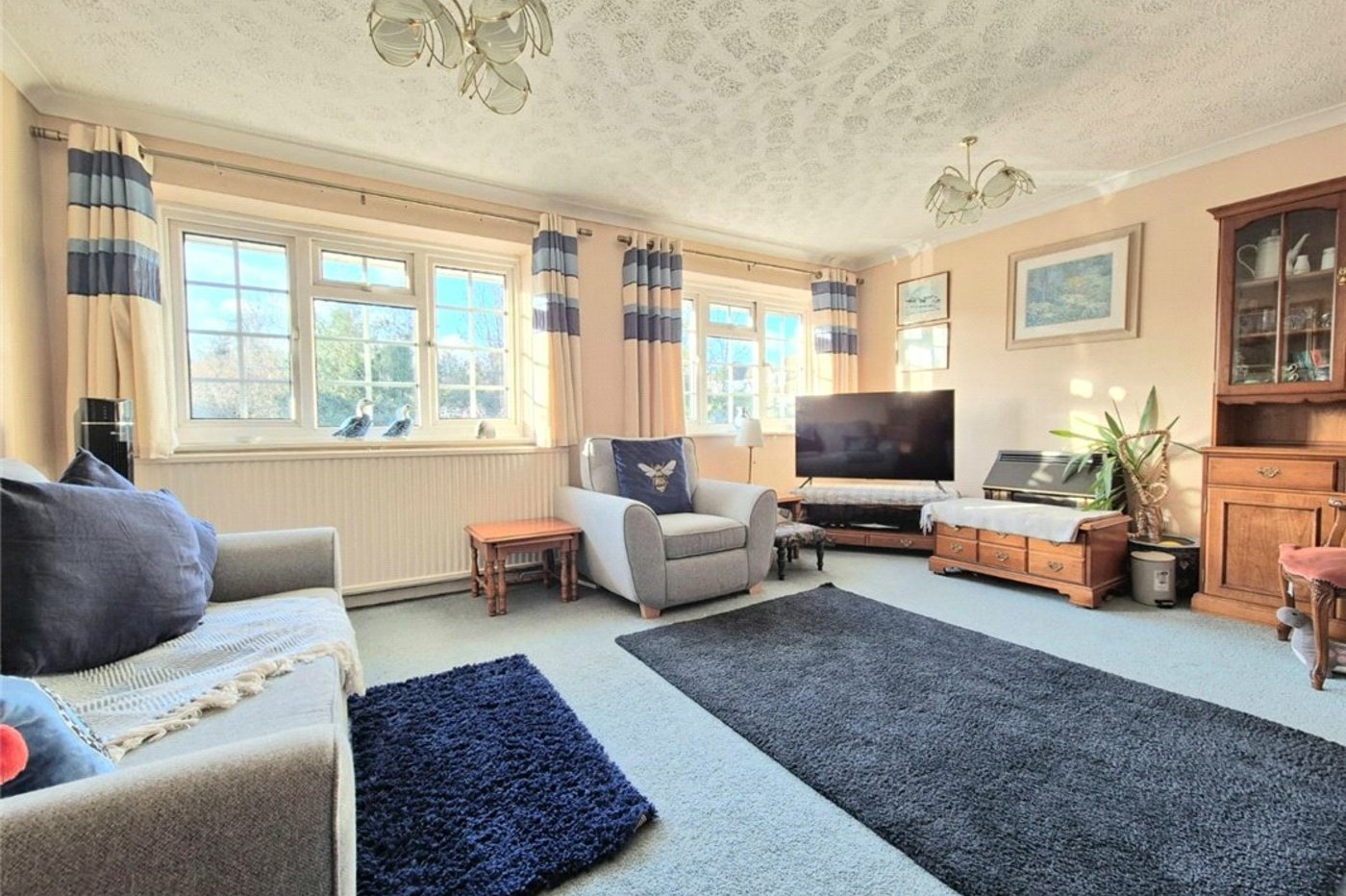 4 bedroom house for sale in Orpington | Robinson Jackson