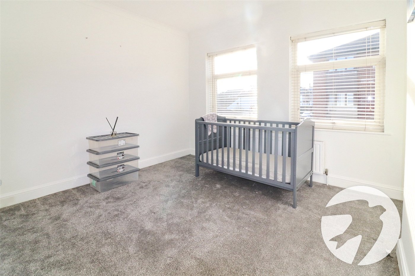 2 bedroom house for sale in Erith | Robinson Jackson