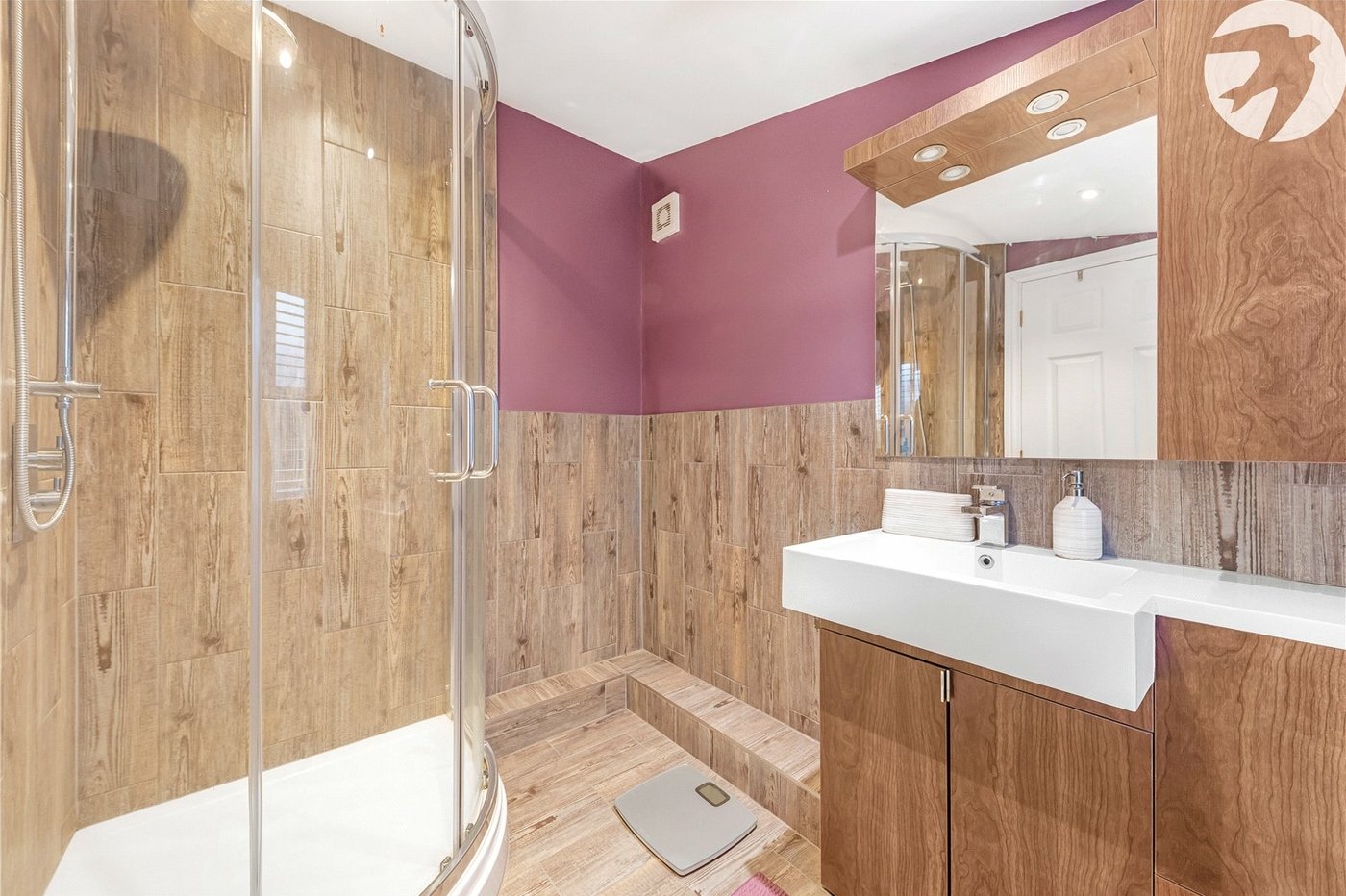 4 bedroom house for sale in Dartford | Robinson Jackson