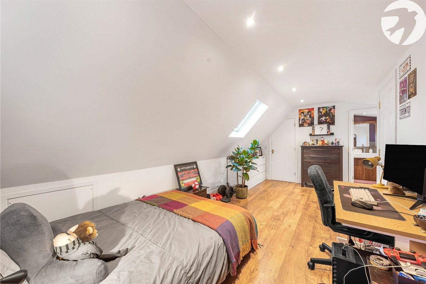 4 bedroom house for sale in Dartford | Robinson Jackson