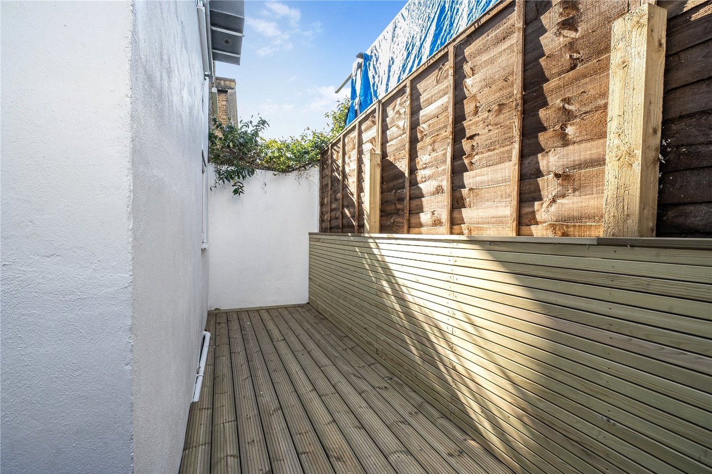 2 bedroom property for sale in Sydenham | Robinson Jackson