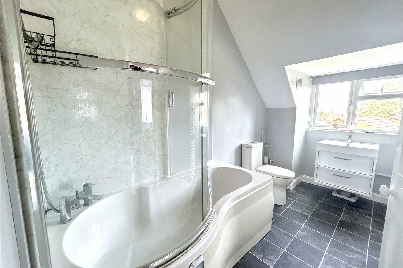 2 bedroom property for sale in Sidcup | Robinson Jackson