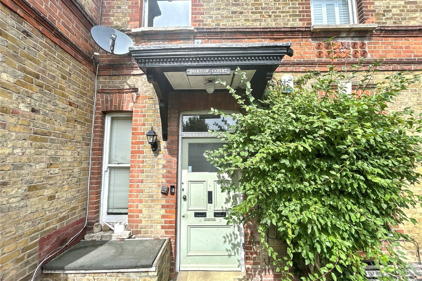 2 bedroom property for sale in Sidcup | Robinson Jackson