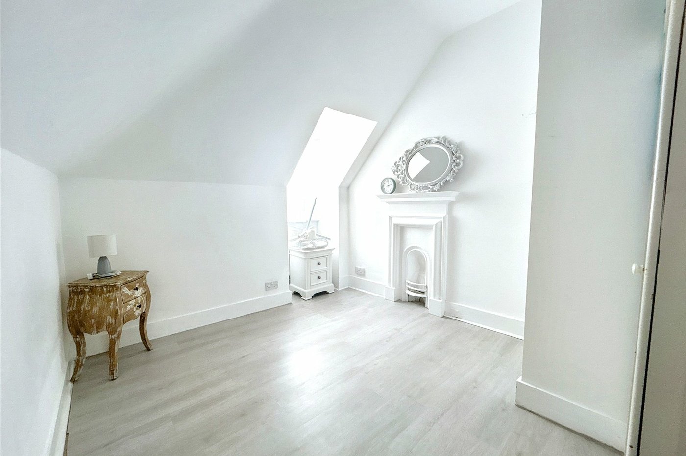 2 bedroom property for sale in Sidcup | Robinson Jackson