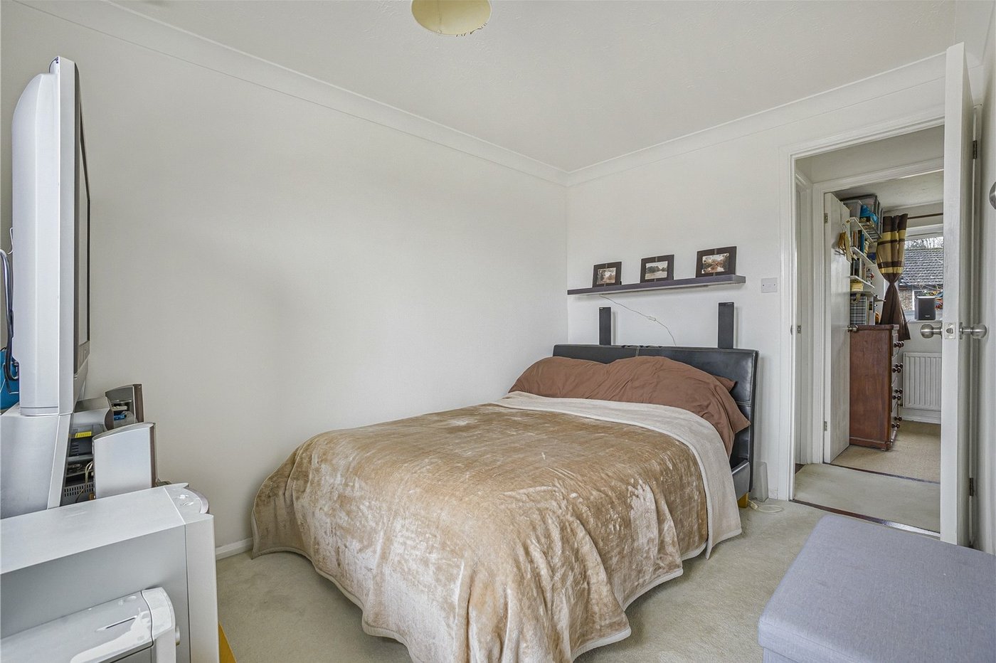 2 bedroom house for sale in Maidstone | Robinson Michael & Jackson