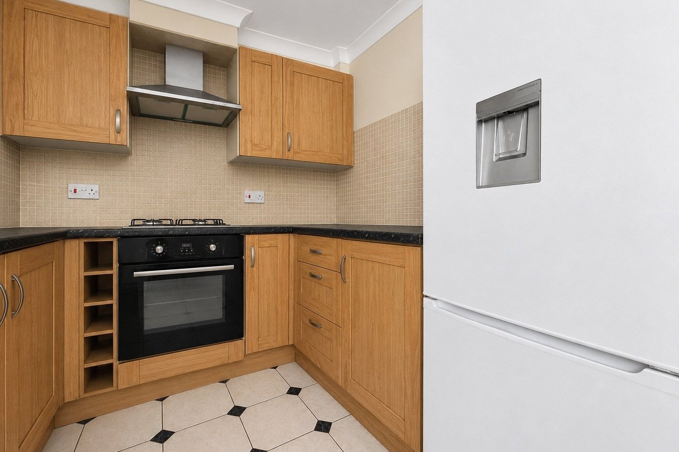 2 bedroom house for sale in St. Marys Island | Robinson Michael & Jackson