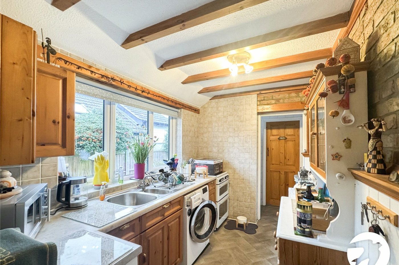 2 bedroom house for sale in Bapchild | Robinson Michael & Jackson