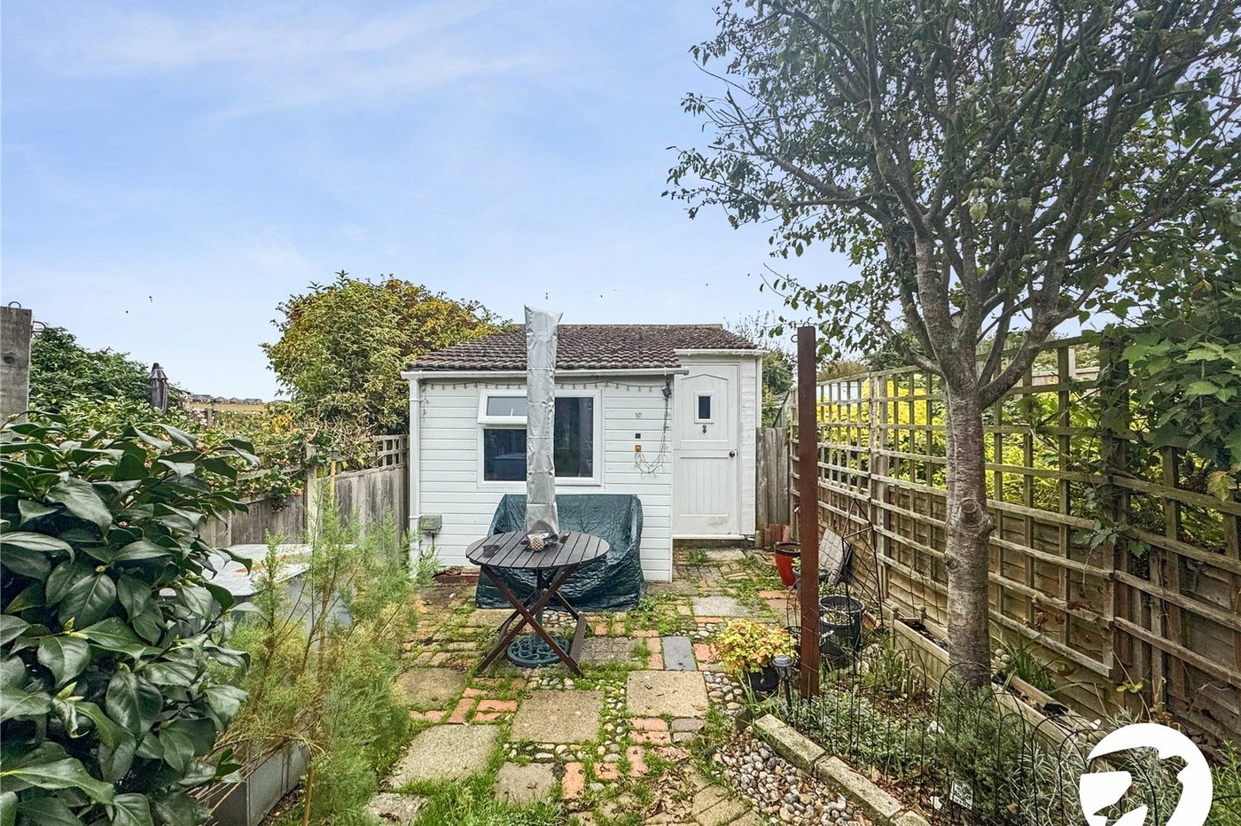 2 bedroom house for sale in Bapchild | Robinson Michael & Jackson