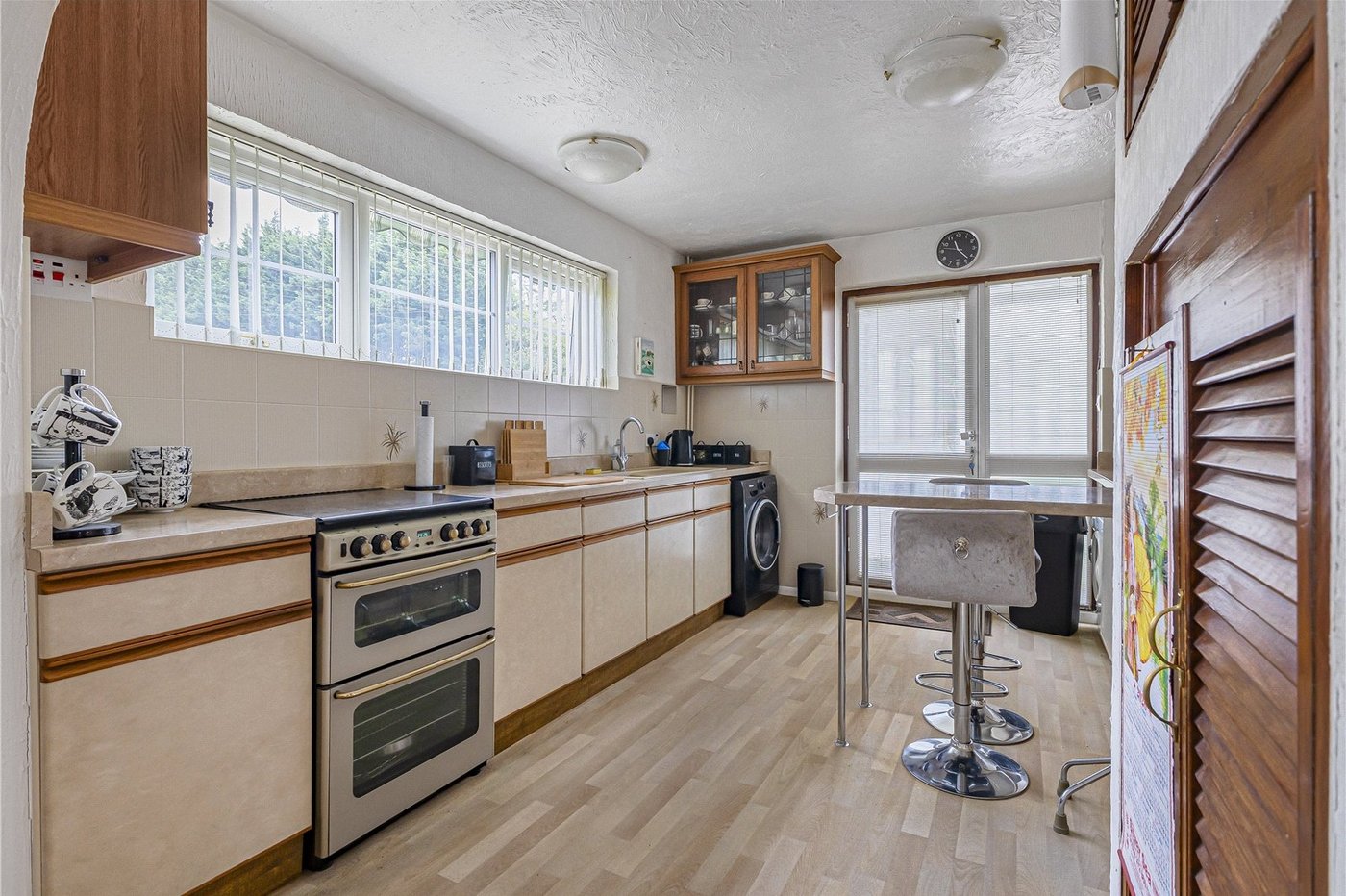 4 bedroom bungalow for sale in Bredhurst | Robinson Michael & Jackson