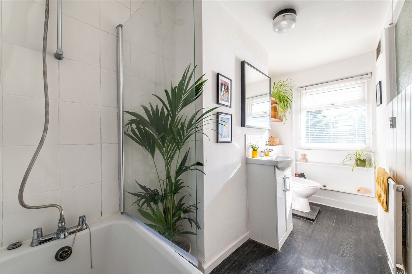 2 bedroom house for sale in Detling | Robinson Michael & Jackson