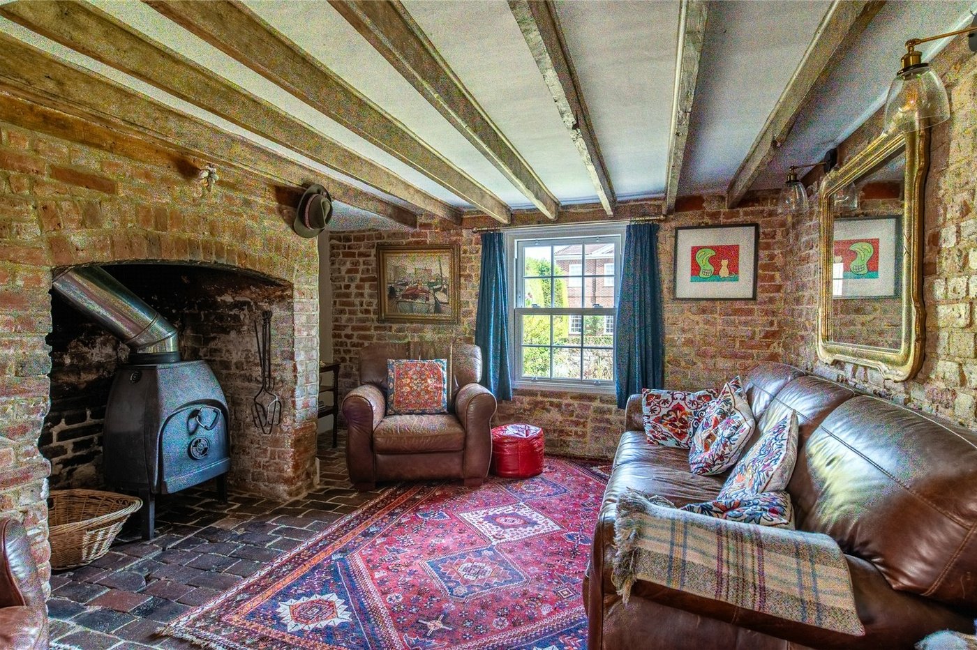 2 bedroom house for sale in Hartlip | Robinson Michael & Jackson