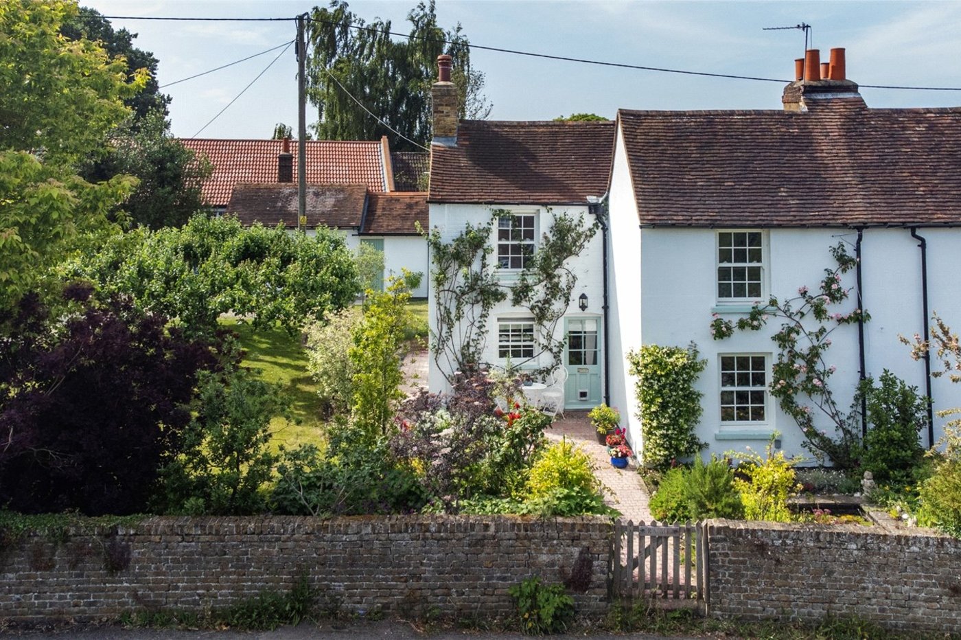 2 bedroom house for sale in Hartlip | Robinson Michael & Jackson