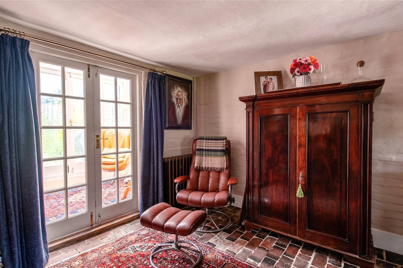 2 bedroom house for sale in Hartlip | Robinson Michael & Jackson