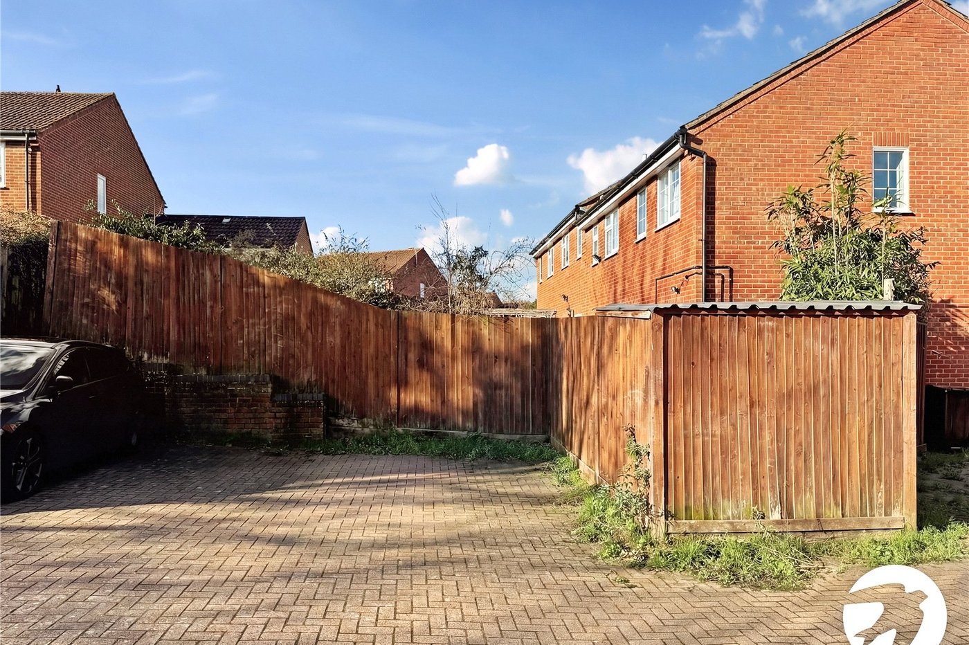 2 bedroom house for sale in Maidstone | Robinson Michael & Jackson