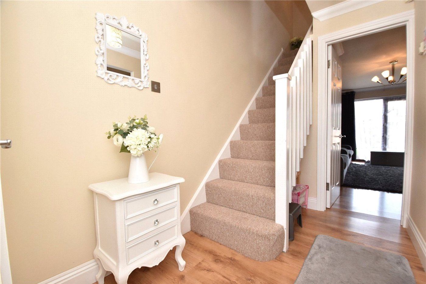 2 bedroom house for sale in Dartford | Robinson Jackson