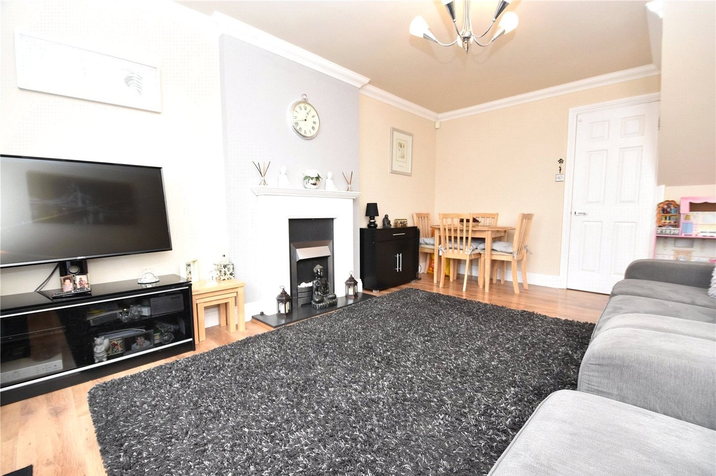 2 bedroom house for sale in Dartford | Robinson Jackson