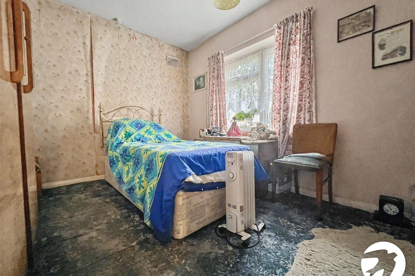 3 bedroom house for sale in Rochester | Robinson Michael & Jackson