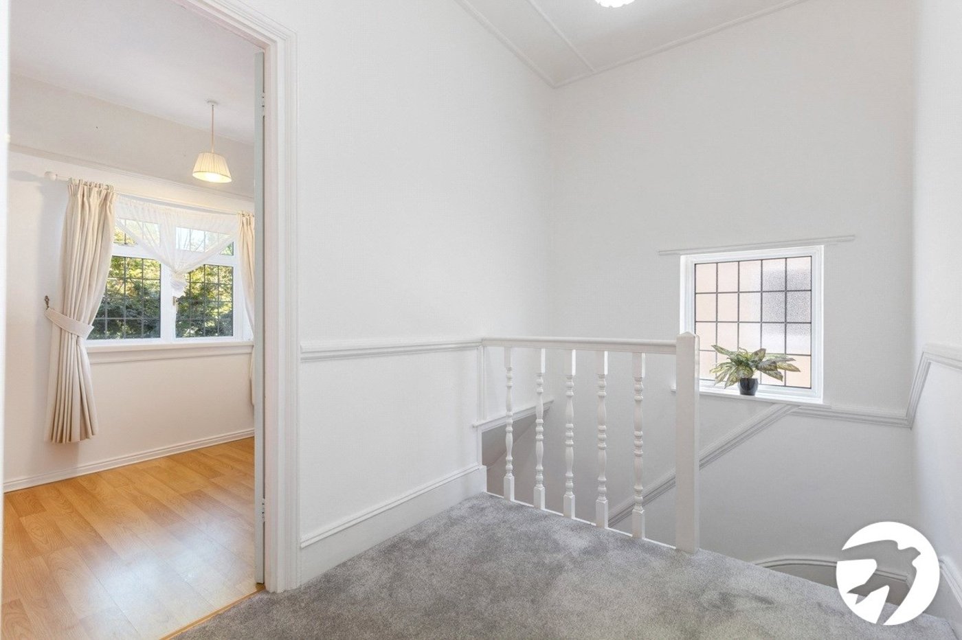 3 bedroom house for sale in London | Robinson Jackson