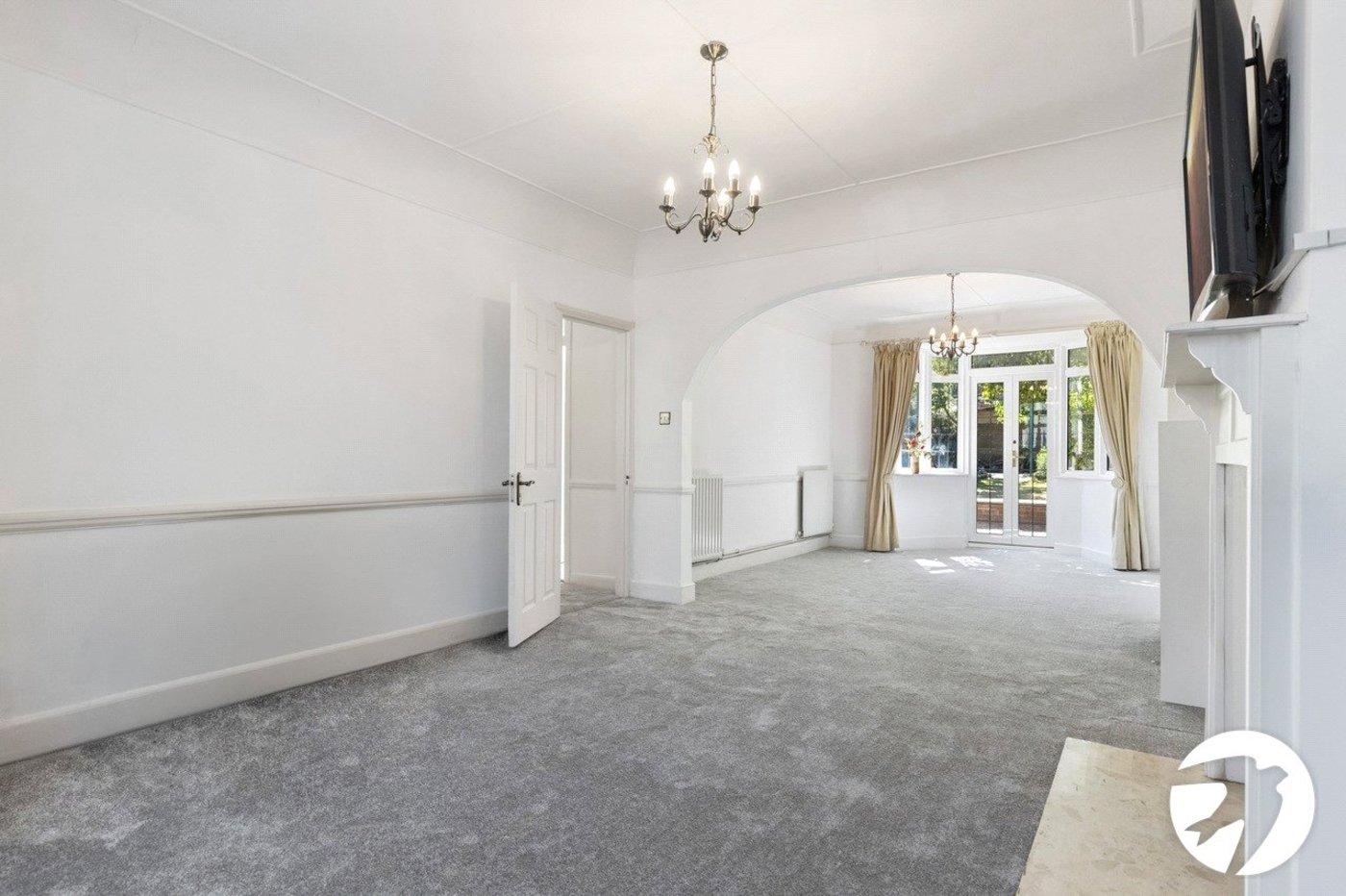 3 bedroom house for sale in London | Robinson Jackson