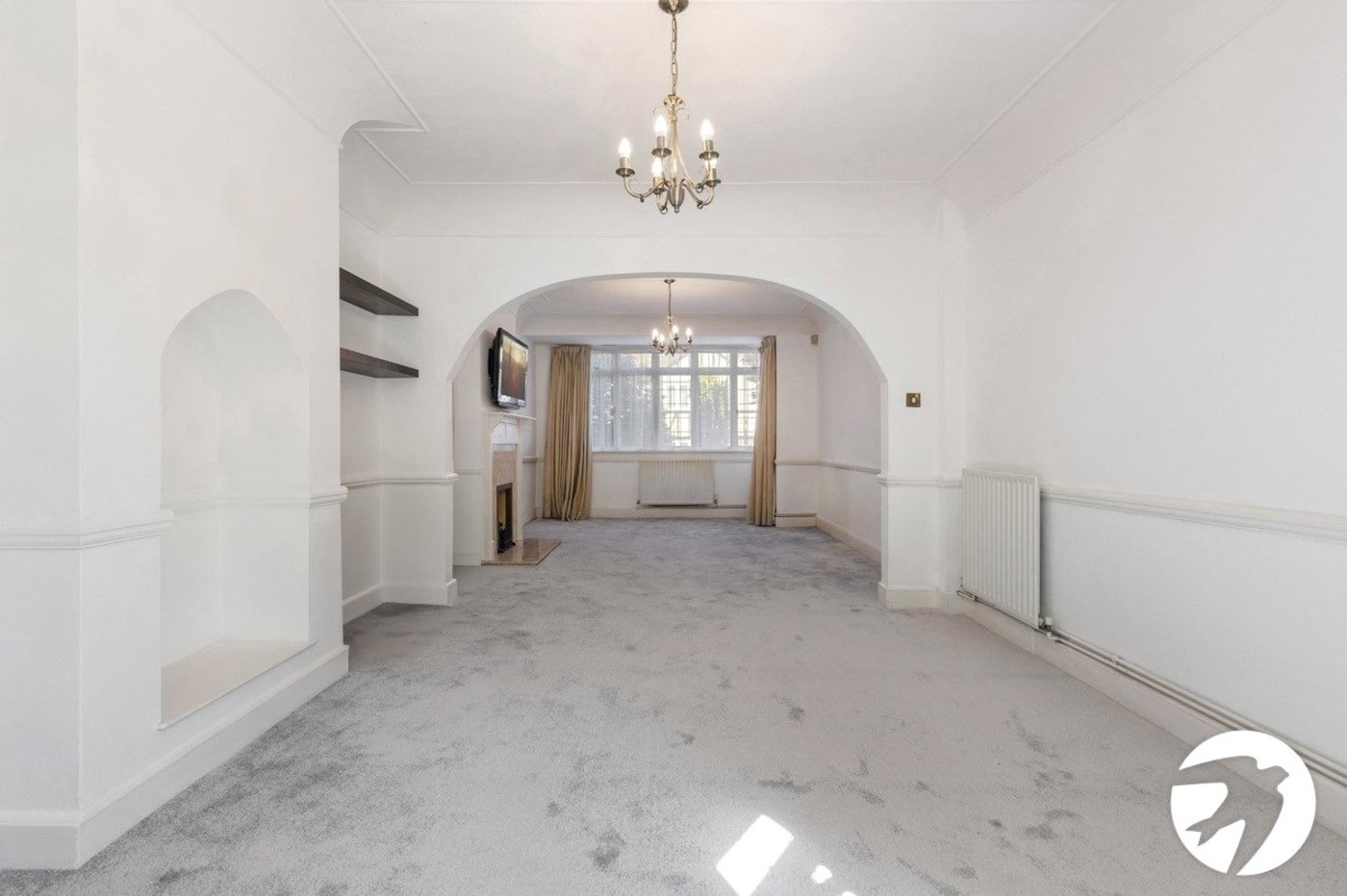 3 bedroom house for sale in London | Robinson Jackson