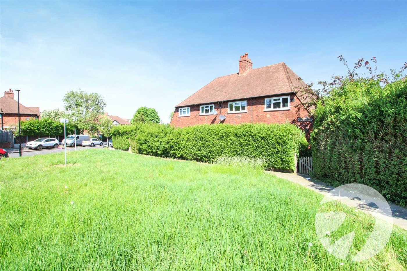 2 bedroom property for sale in London | Robinson Jackson