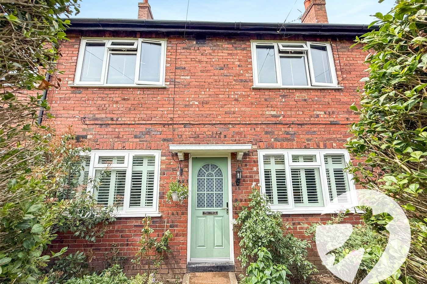 2 bedroom property for sale in London | Robinson Jackson