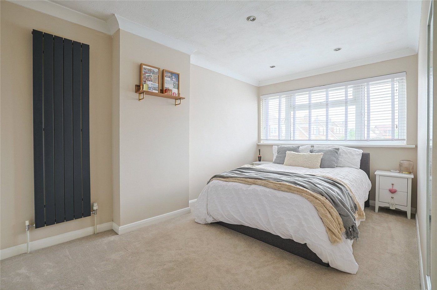 3 bedroom house for sale in Newington | Robinson Michael & Jackson