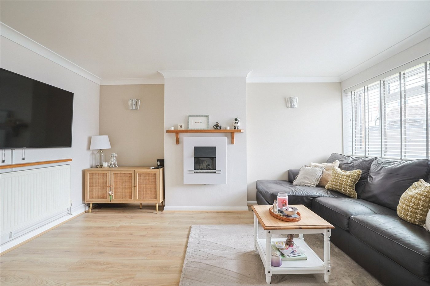 3 bedroom house for sale in Newington | Robinson Michael & Jackson