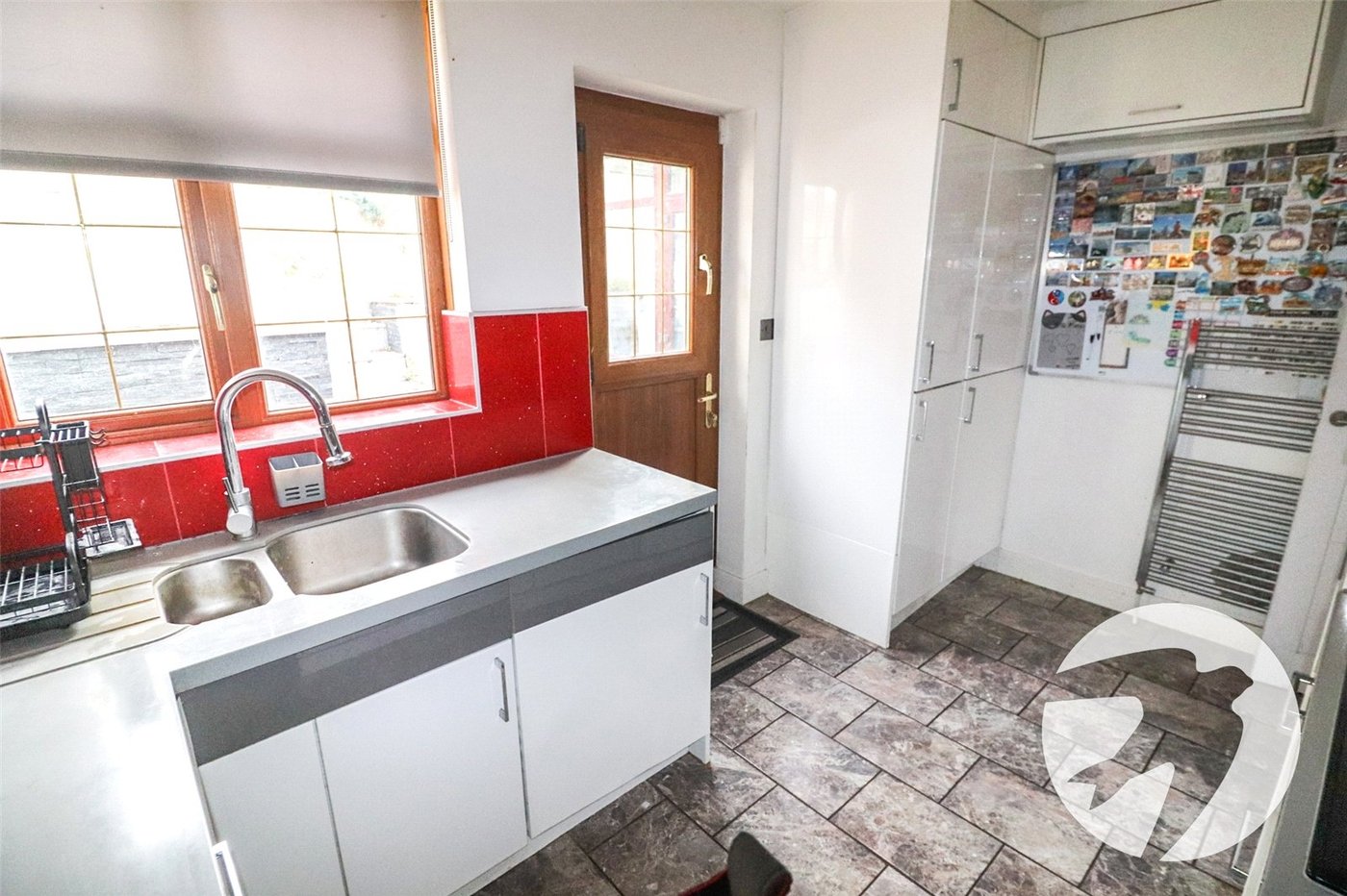 4 bedroom bungalow for sale in Bexleyheath | Robinson Jackson