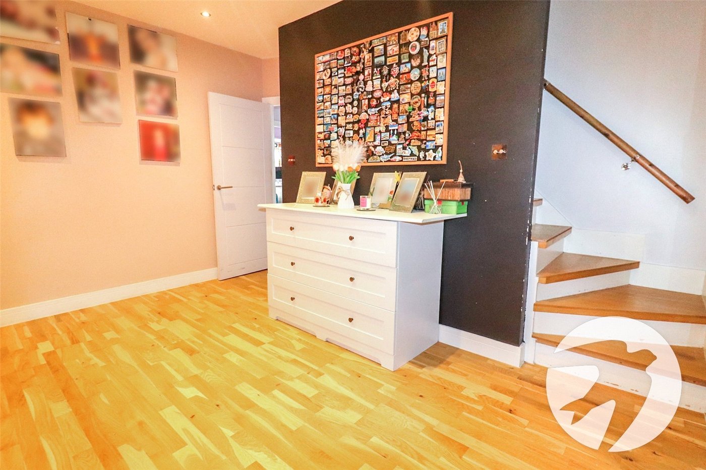 4 bedroom bungalow for sale in Bexleyheath | Robinson Jackson