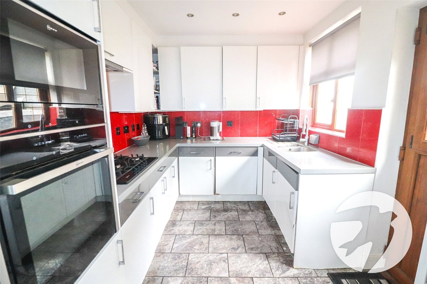 4 bedroom bungalow for sale in Bexleyheath | Robinson Jackson