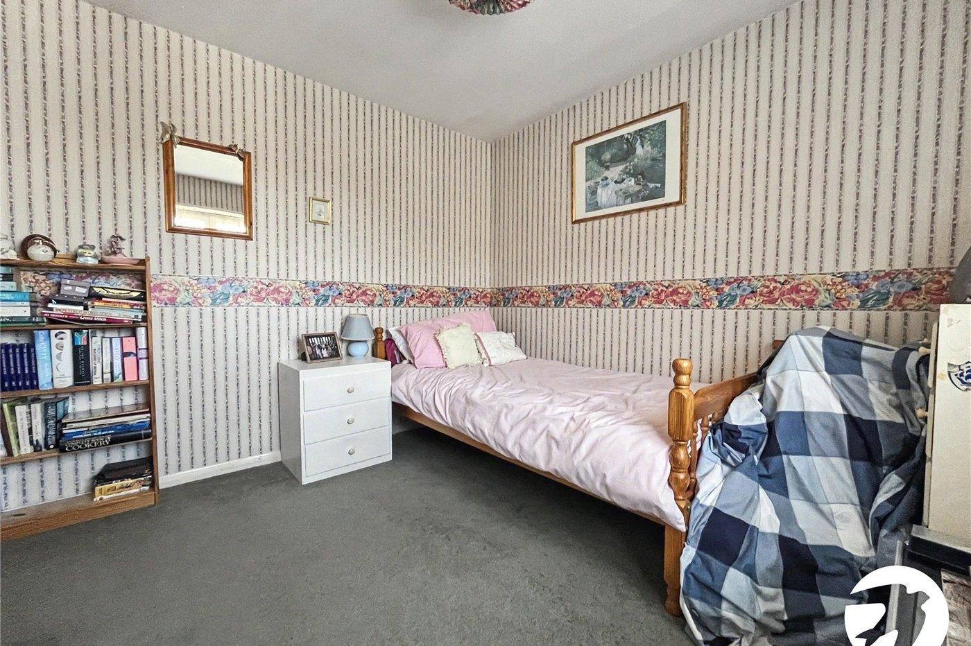 4 bedroom house for sale in Walderslade | Robinson Michael & Jackson