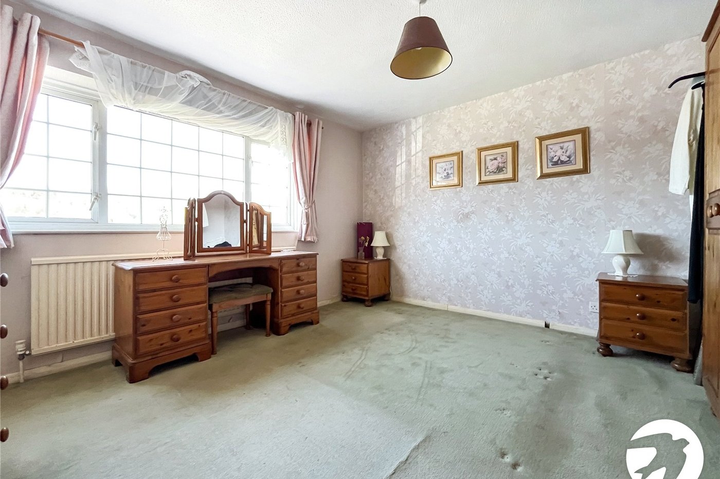 4 bedroom house for sale in Walderslade | Robinson Michael & Jackson