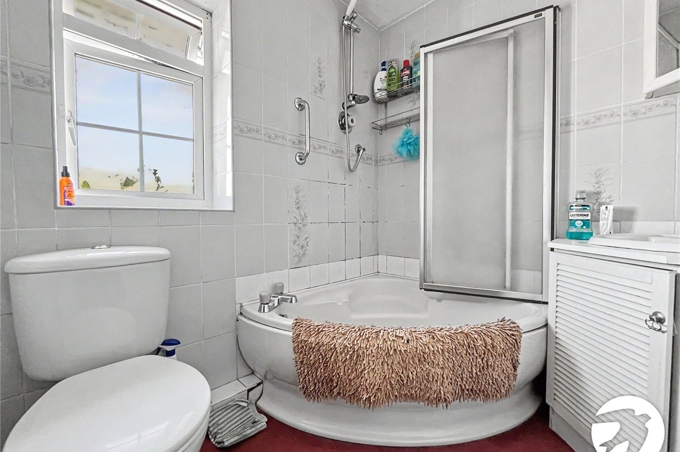 4 bedroom house for sale in Walderslade | Robinson Michael & Jackson