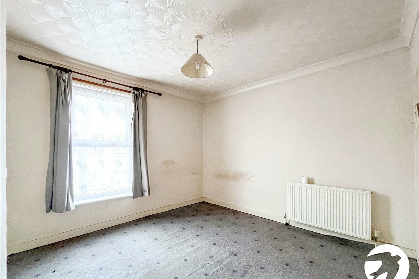 2 bedroom house for sale in Sittingbourne | Robinson Michael & Jackson