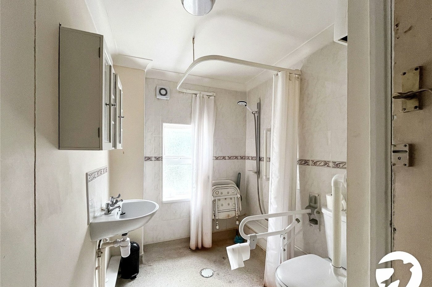 2 bedroom house for sale in Sittingbourne | Robinson Michael & Jackson