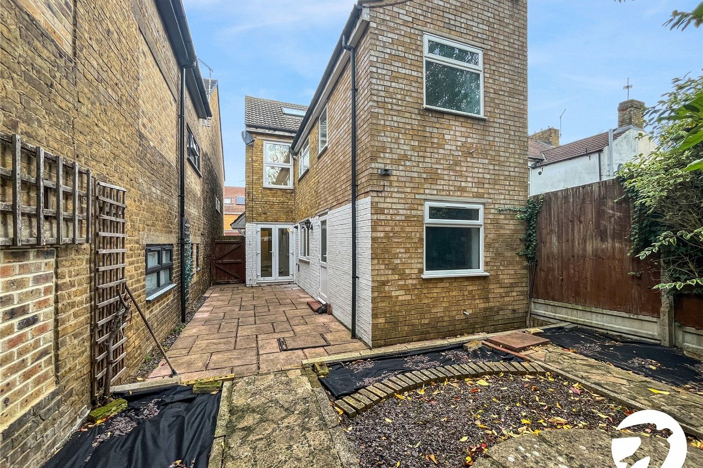 1 bedroom property for sale in Sittingbourne | Robinson Michael & Jackson