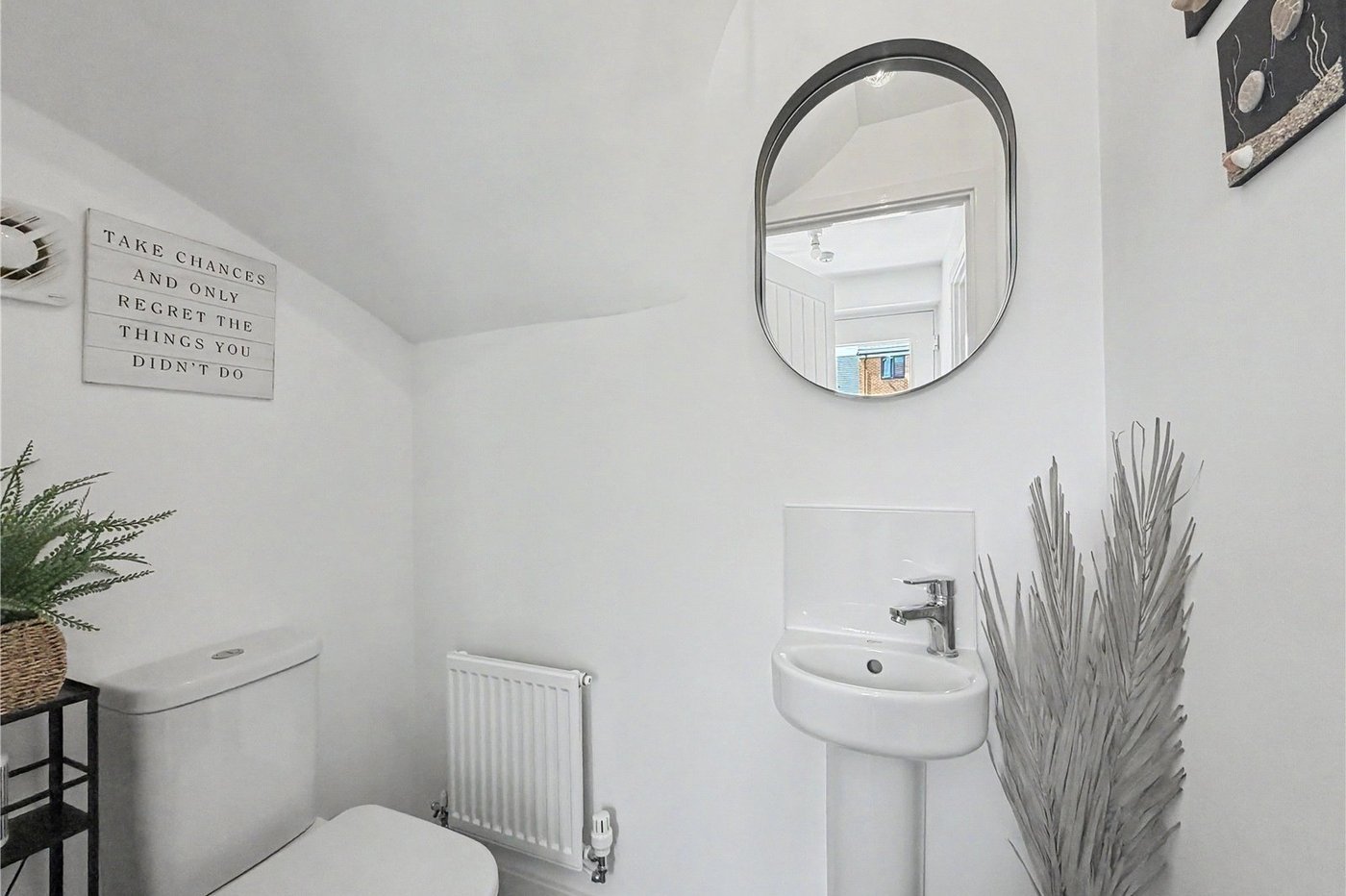 4 bedroom house for sale in Rainham | Robinson Michael & Jackson