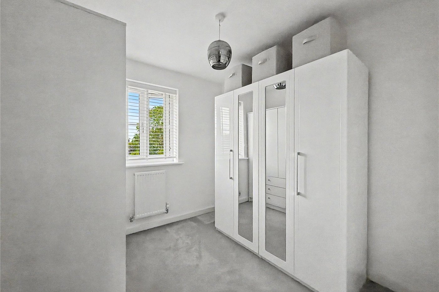 4 bedroom house for sale in Rainham | Robinson Michael & Jackson
